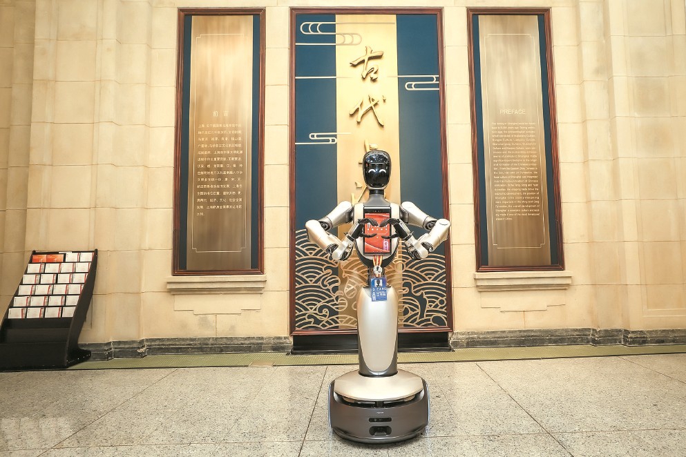 中国の美術館・博物館が「AI時代」へ　ロボットガイドやAI音声解説を導入